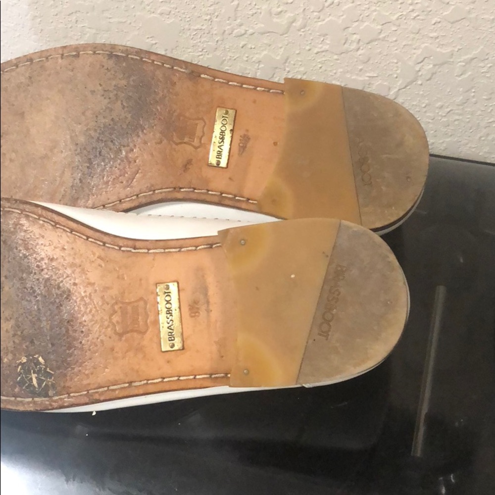 Shoes - Picture 3 of 4